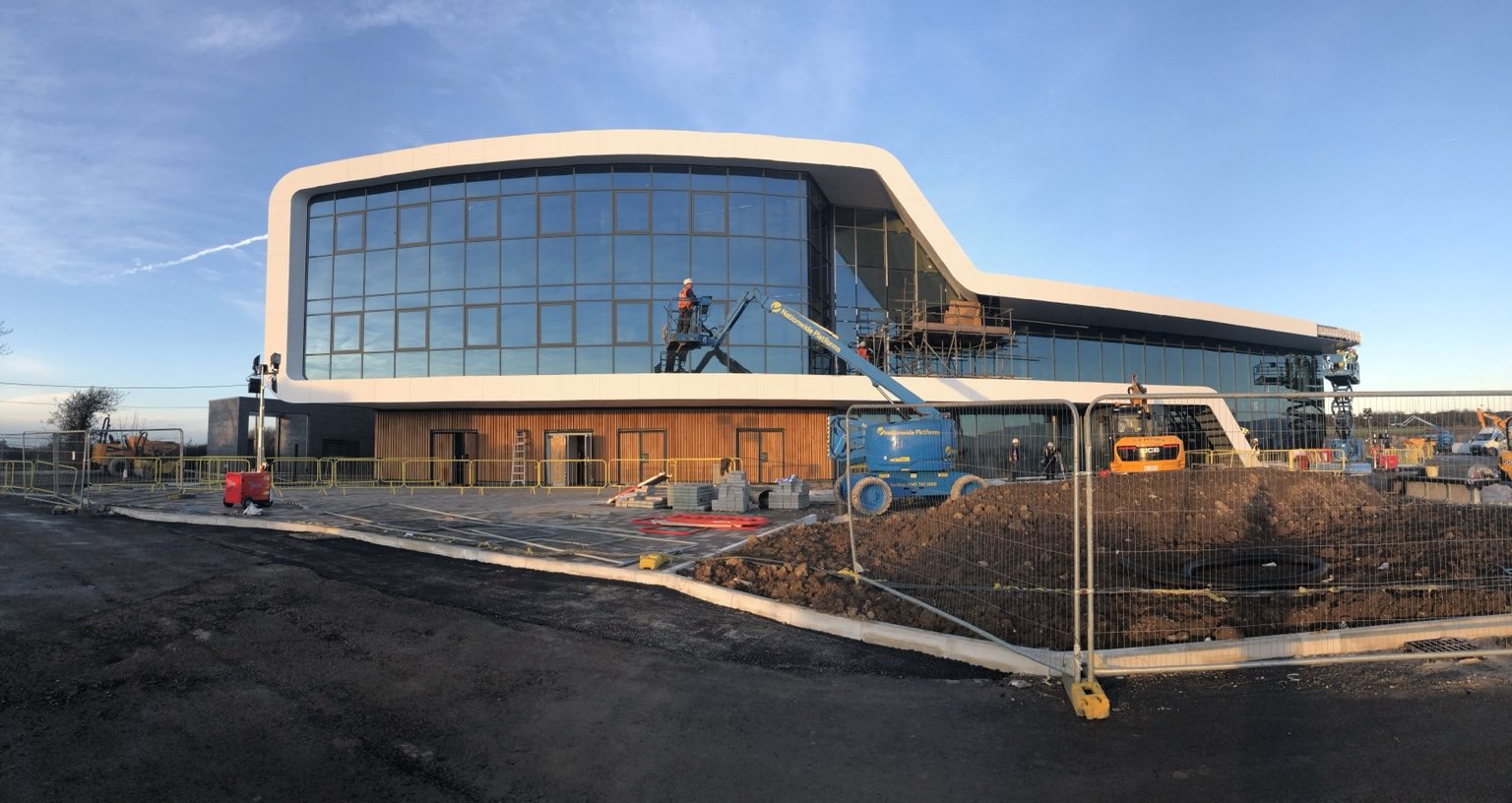 Commercial building with extensive glazed façade, project photo supplied by Kingfisher